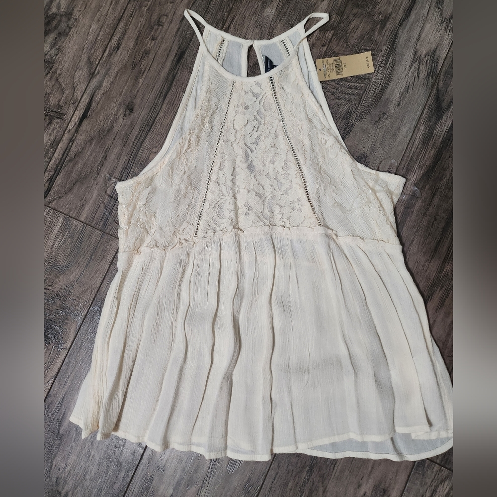 American Eagle flowy tank